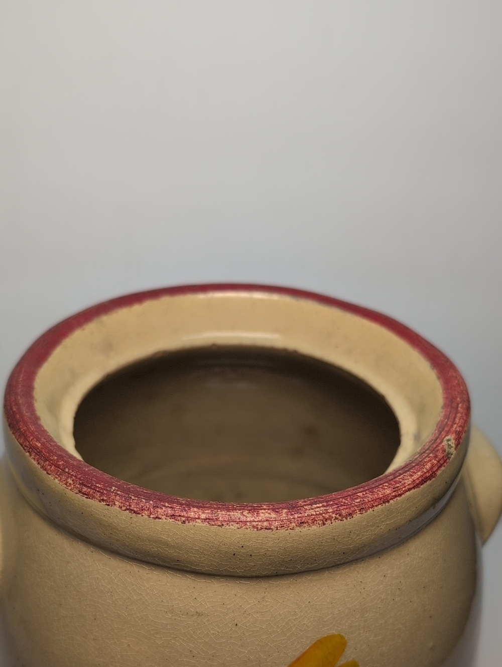 vintage 1930s Ransburg Hand-Painted stoneware cookie jar w/ Red & Yellow floral - Picture 13 of 14